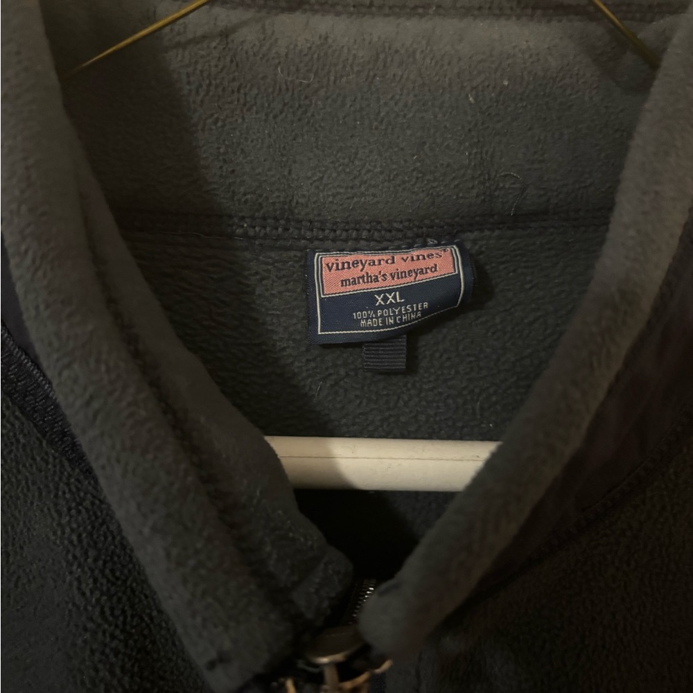 Vineyard vines vest navy